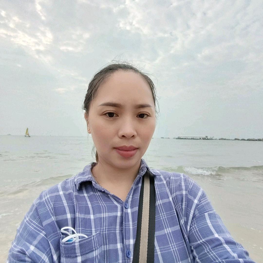 周利华
