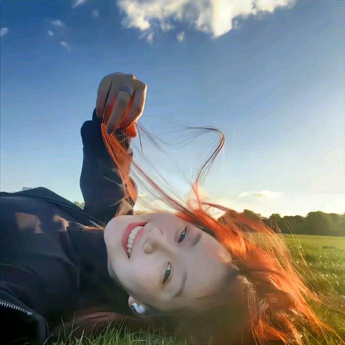 开朗的过美天