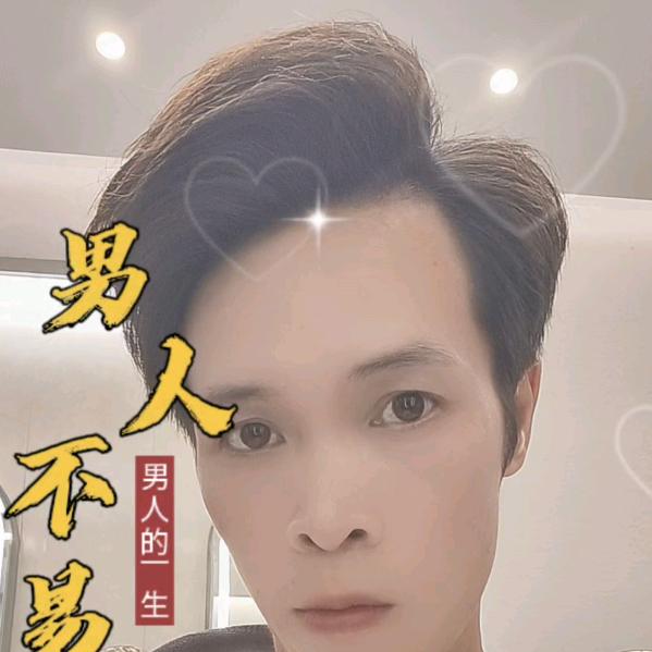 爱钓鱼的小飞