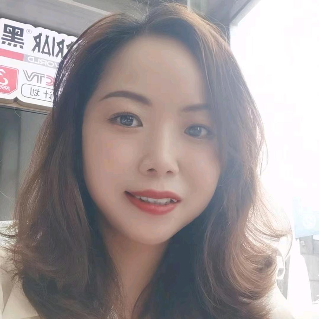 🌈有背景的女人🌈