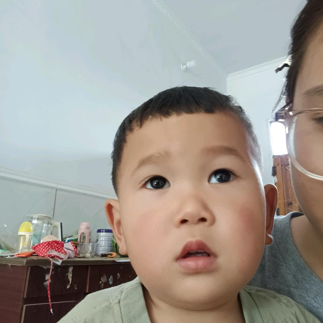 王润辉
