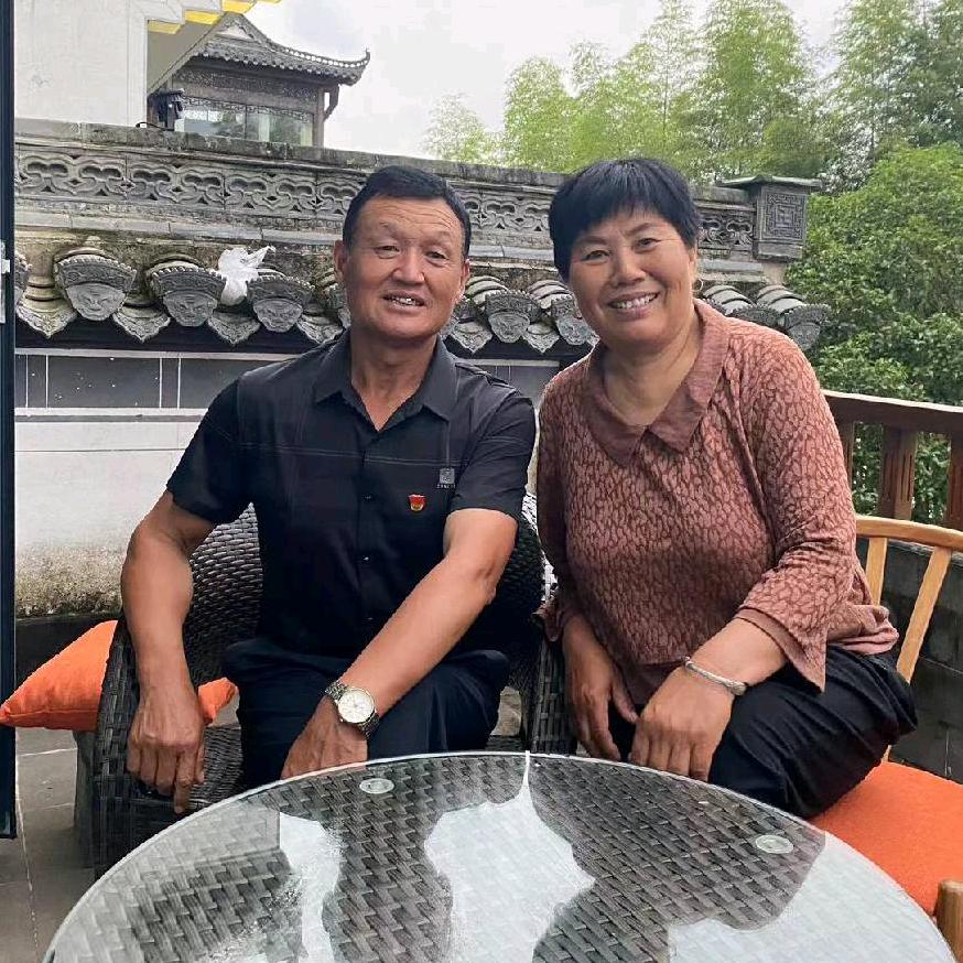 幸福陪伴一生（安徽省颍上县润河镇洪庄湖村