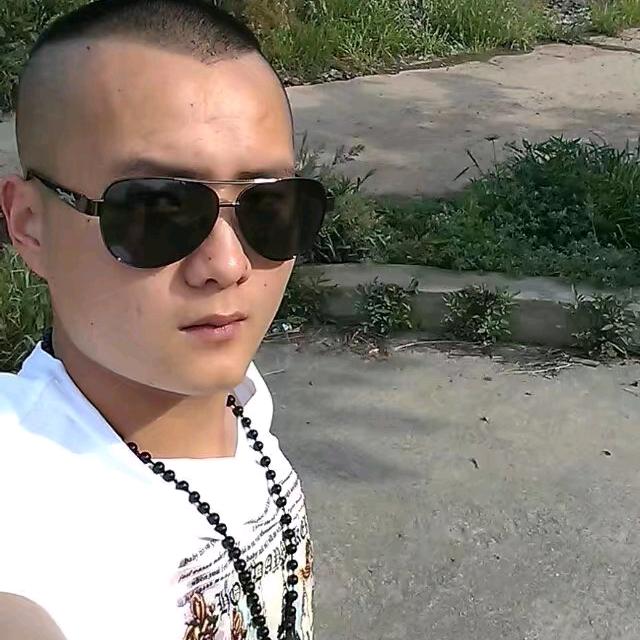 当你的秀发佛过我的钢枪
