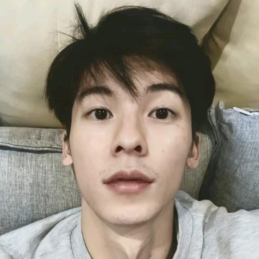 小小于同学