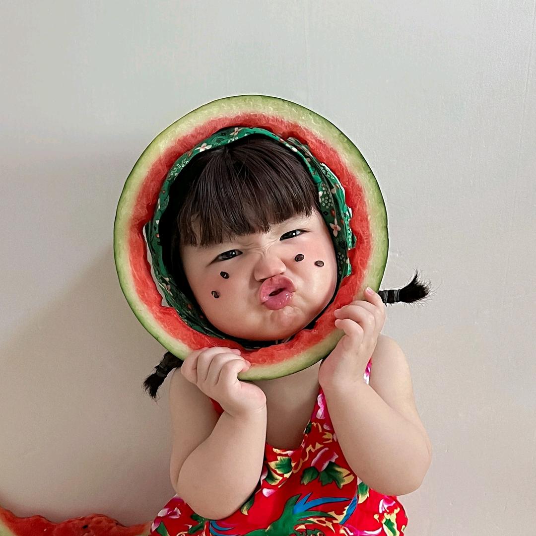 芝罘区刘爽服装经营店
