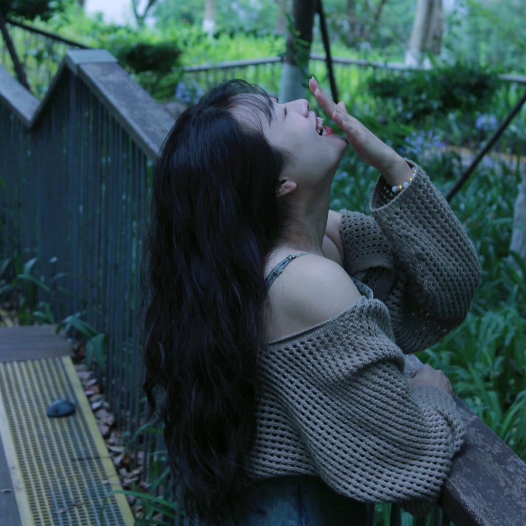 是blue blue吖