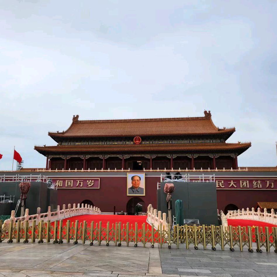 众鑫建工北京分公司＆老史