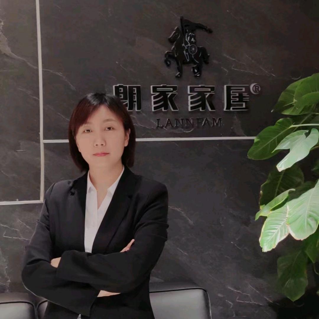 泸州富龙皇冠家具城网红家具小谭