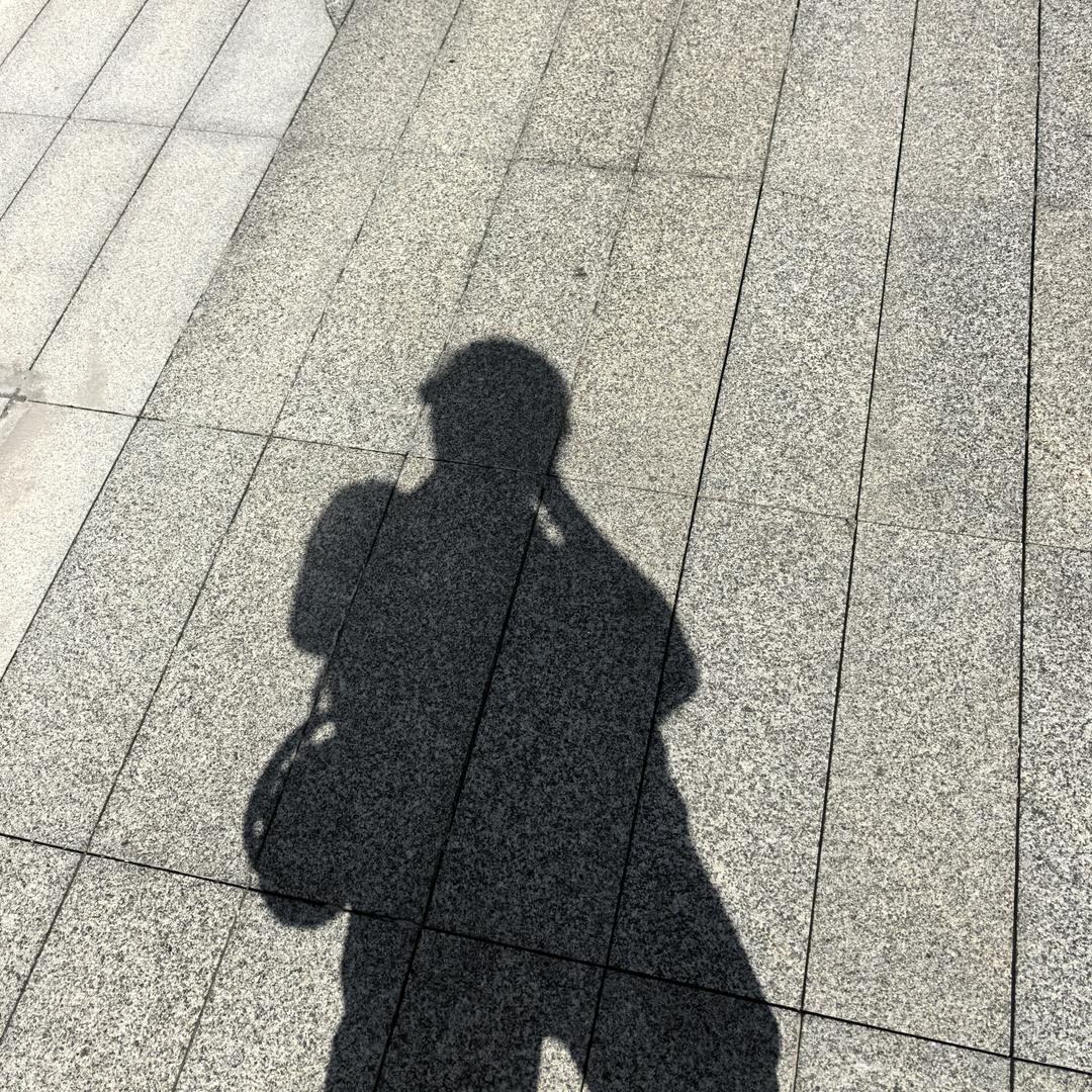 云☁己