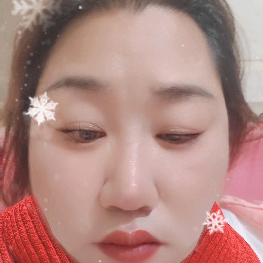 㐲恛