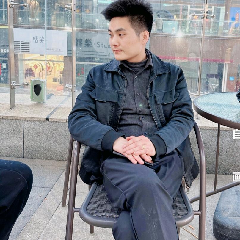 @李托尼