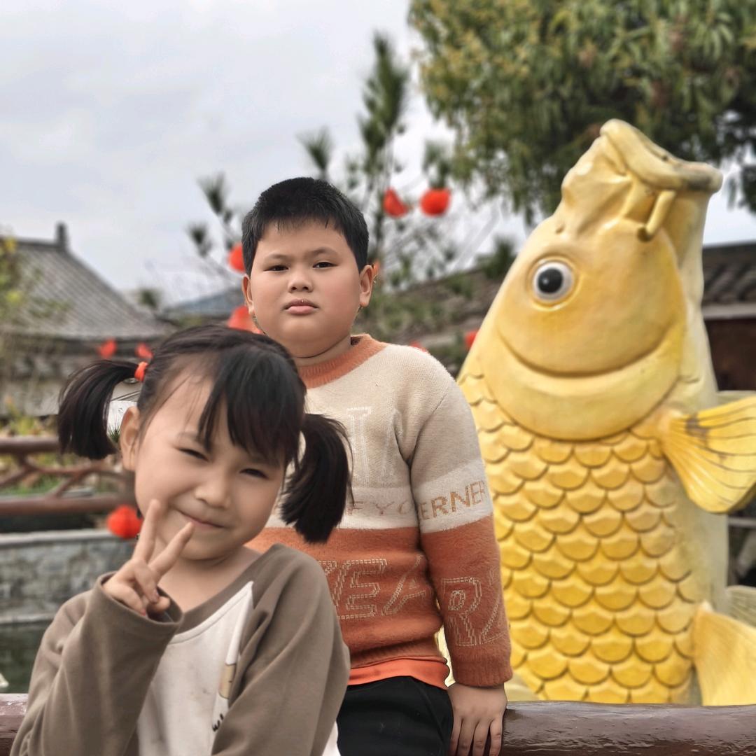 小金航