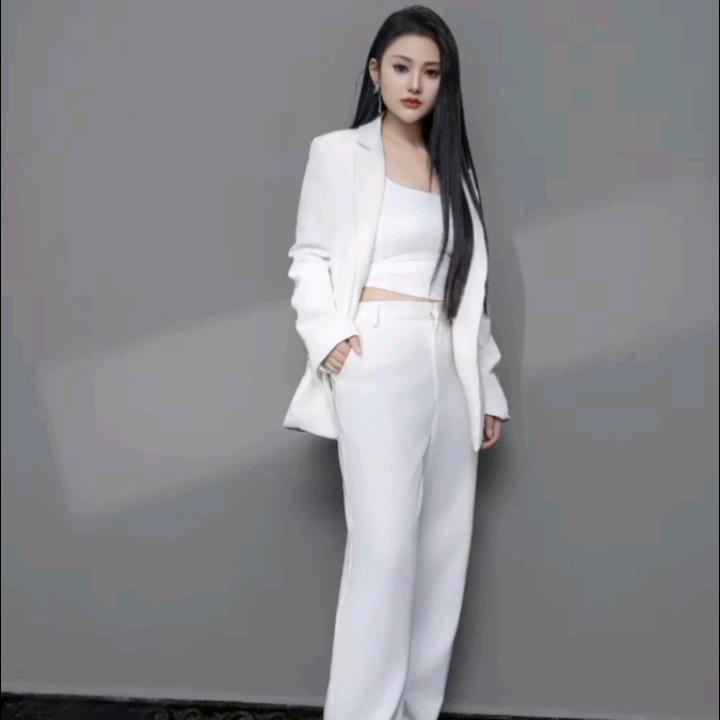 @三妹授权芳芳
