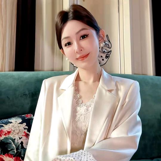 余潇潇💗穿搭分享