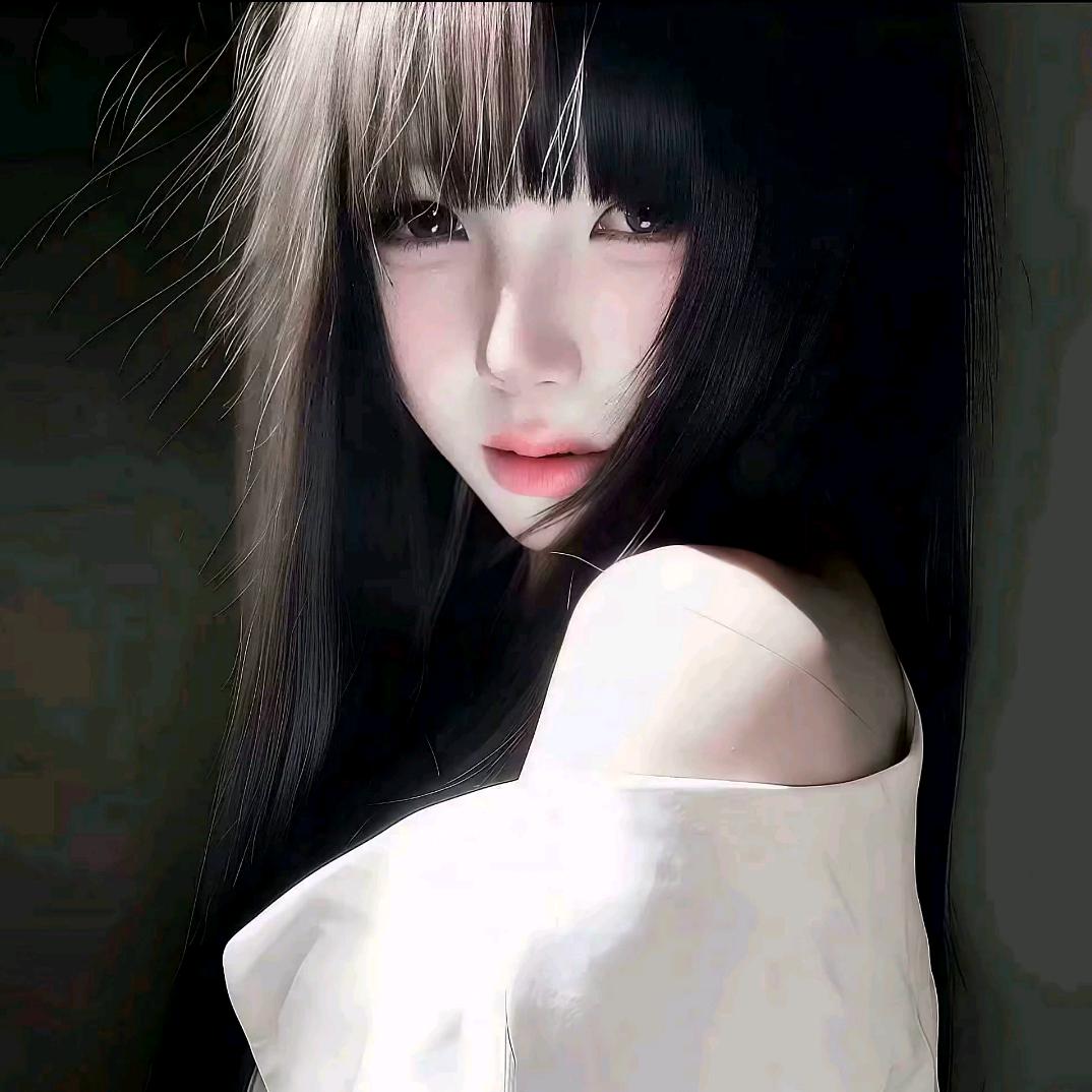 何冉