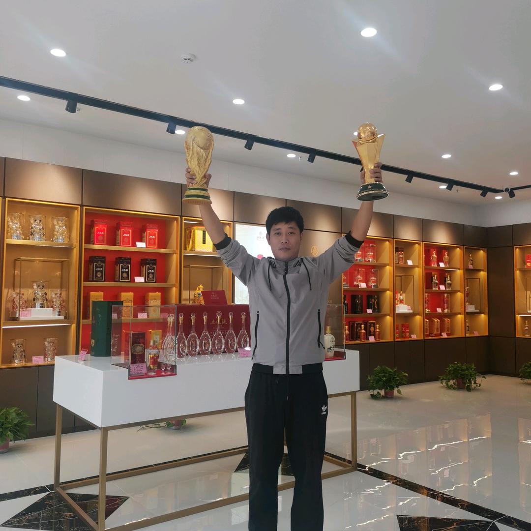 宏祥顺泰酒类专营店闪电臻选