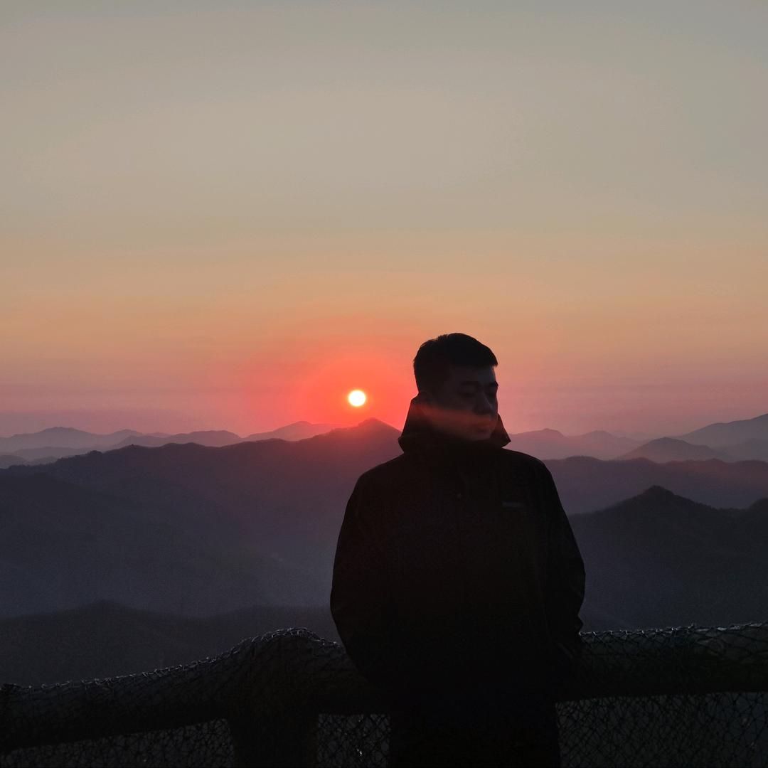 周六珠宝