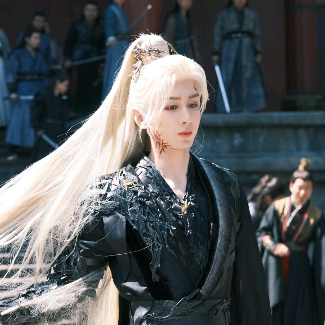 爱追剧的煎饼果子