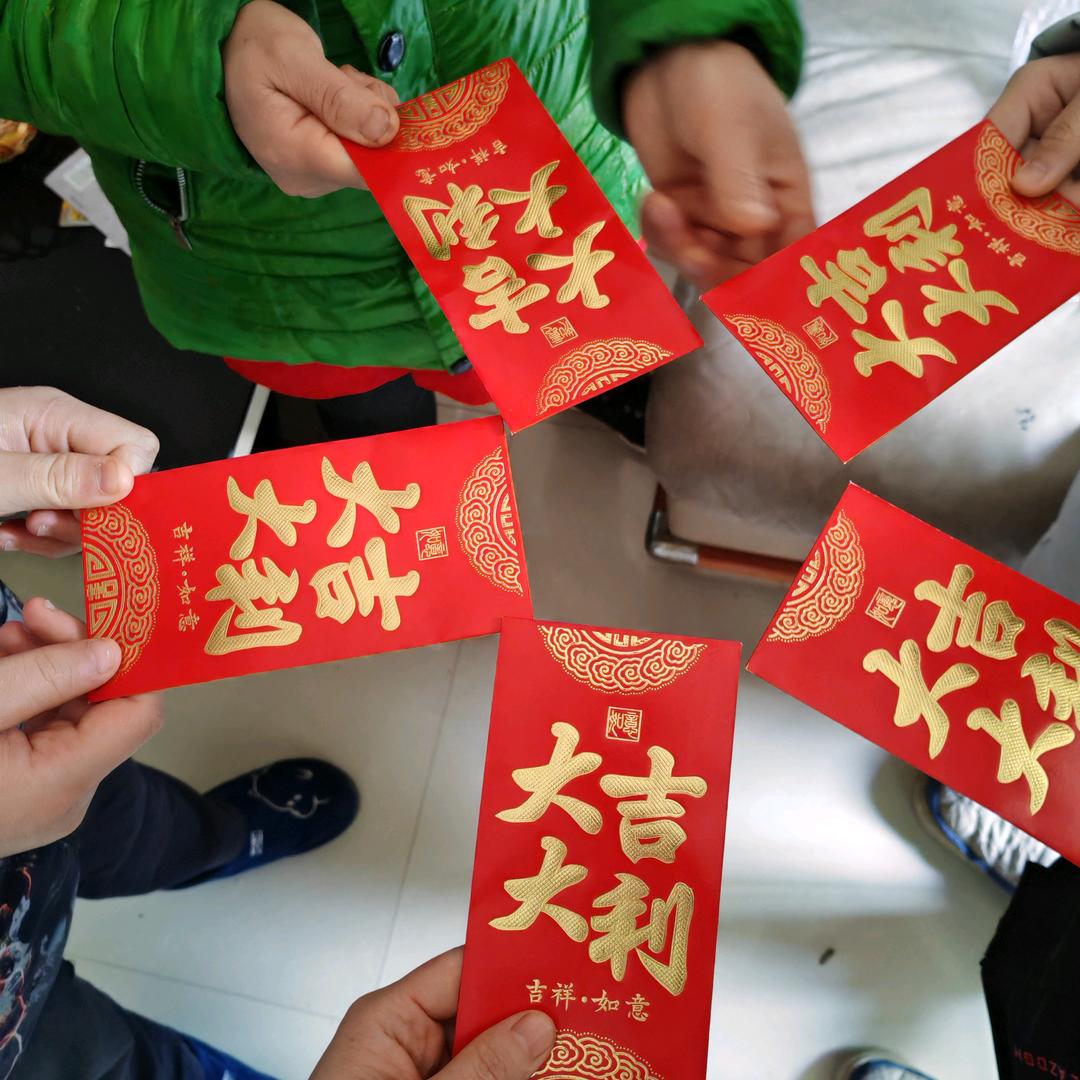 欧阳吖