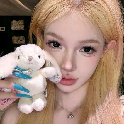 卖女孩的小火柴👣