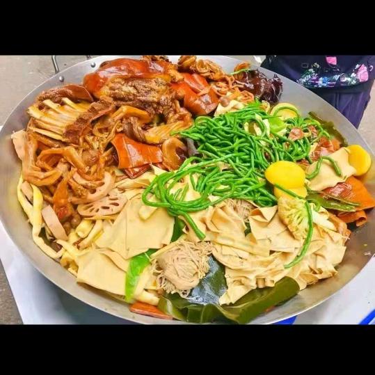 帅帅大锅卤菜