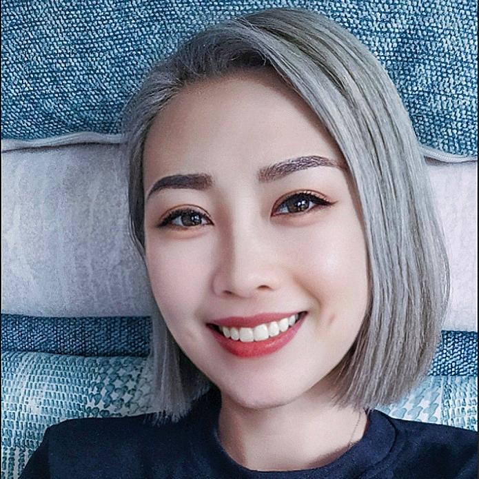 是艳艳吖