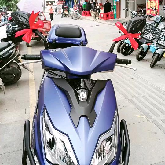 单身可爱妞