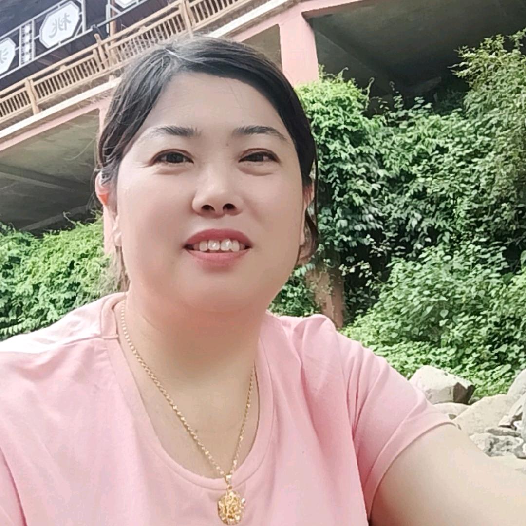 彩 虹 姐（晚上8:20开播）