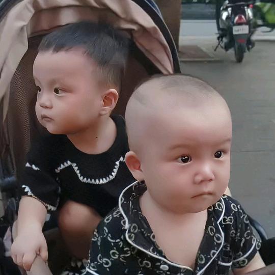 吃货萌娃