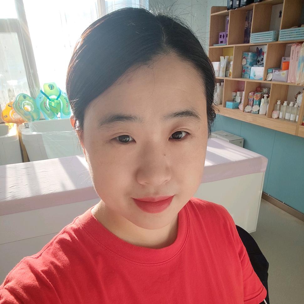 我是婷婷小姨了