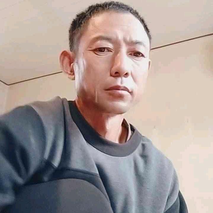 百灵哥