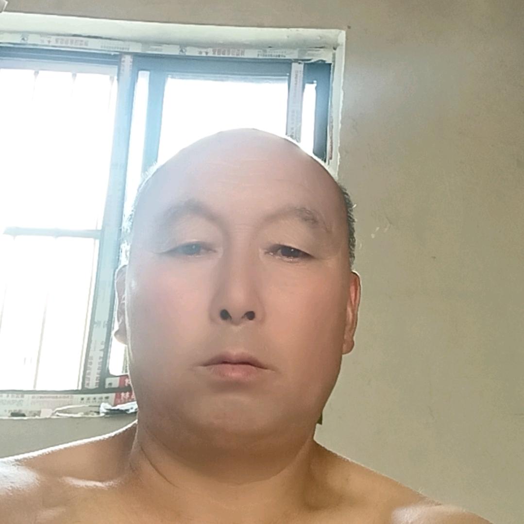 李乾