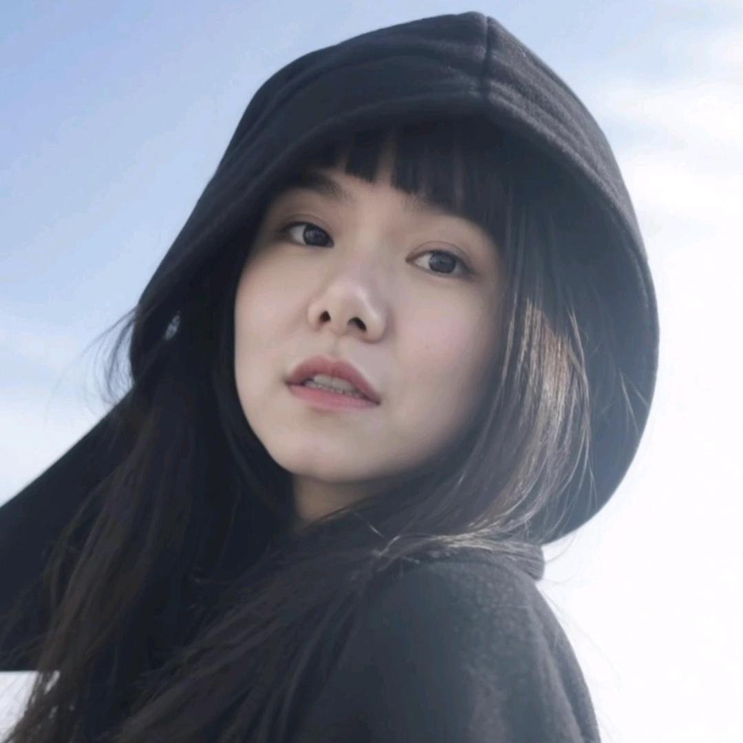 谢姑娘(ಥ_ಥ)