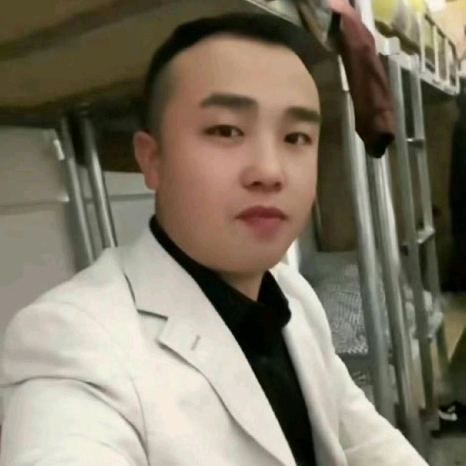 龙哥