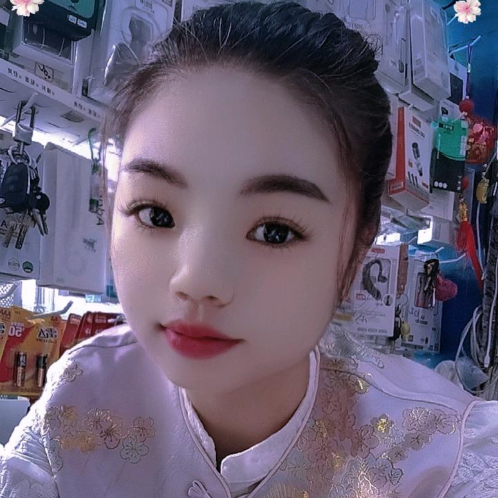 洪福百货两元百货超市（原威尼斯楼下）