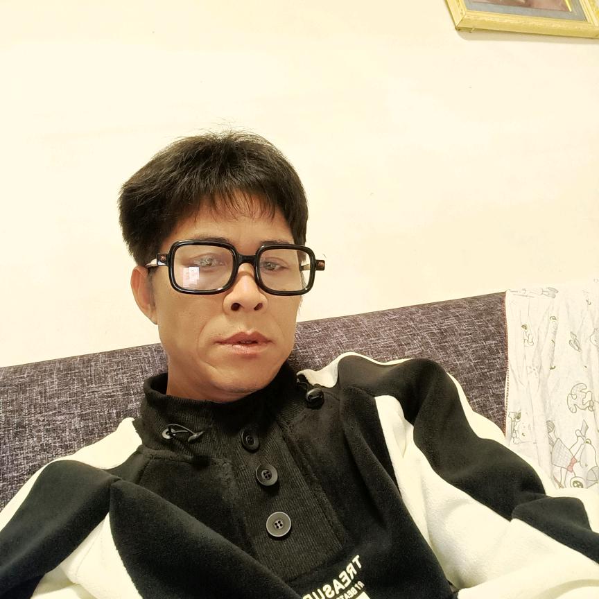 生活嘛，笑一笑就好了