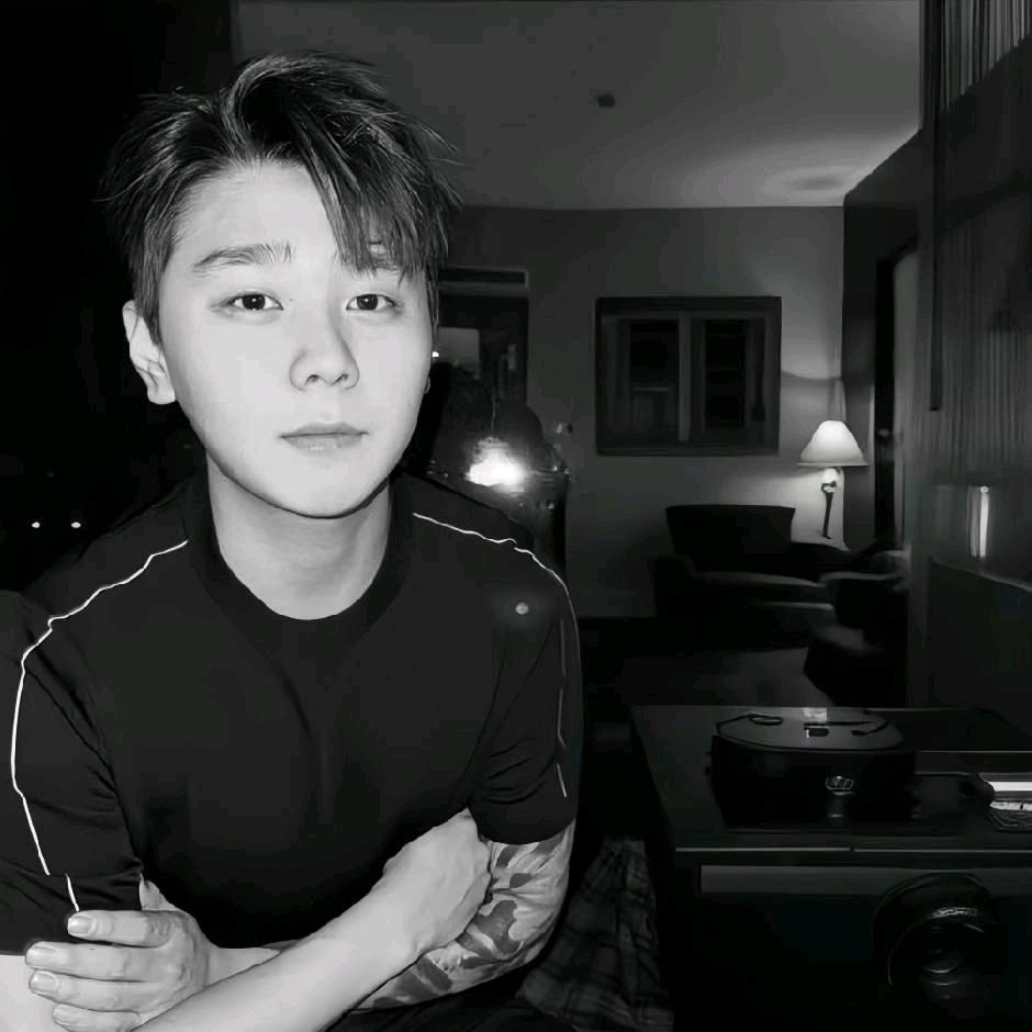 小李不爱喝美式
