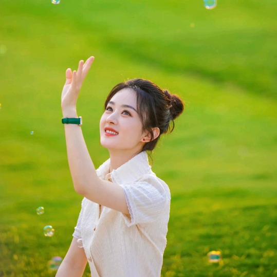 啊狸叫喵喵💛头像