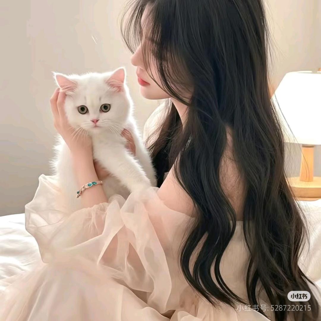 吖吖_