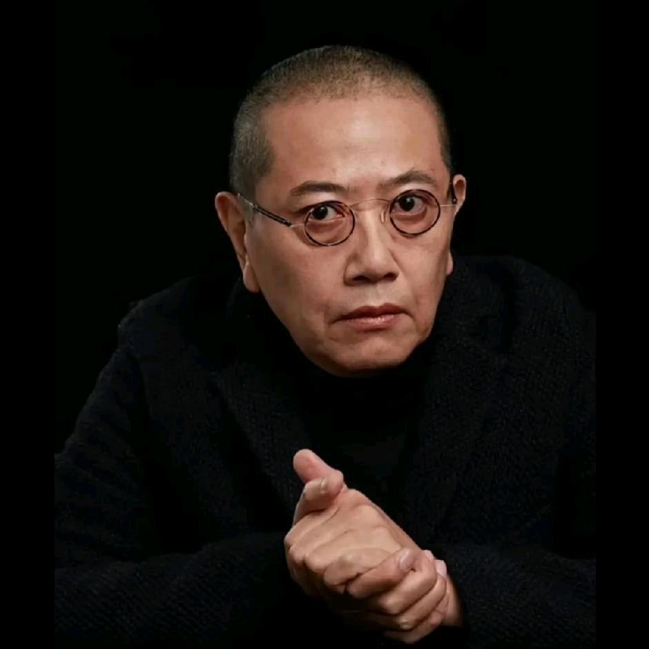 傲慢的上校