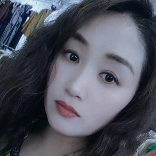 里丽:服饰鞋业广场-迷你棉麻