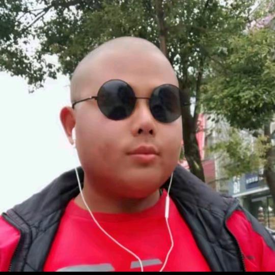 良子·想把大胃袋变小🔥