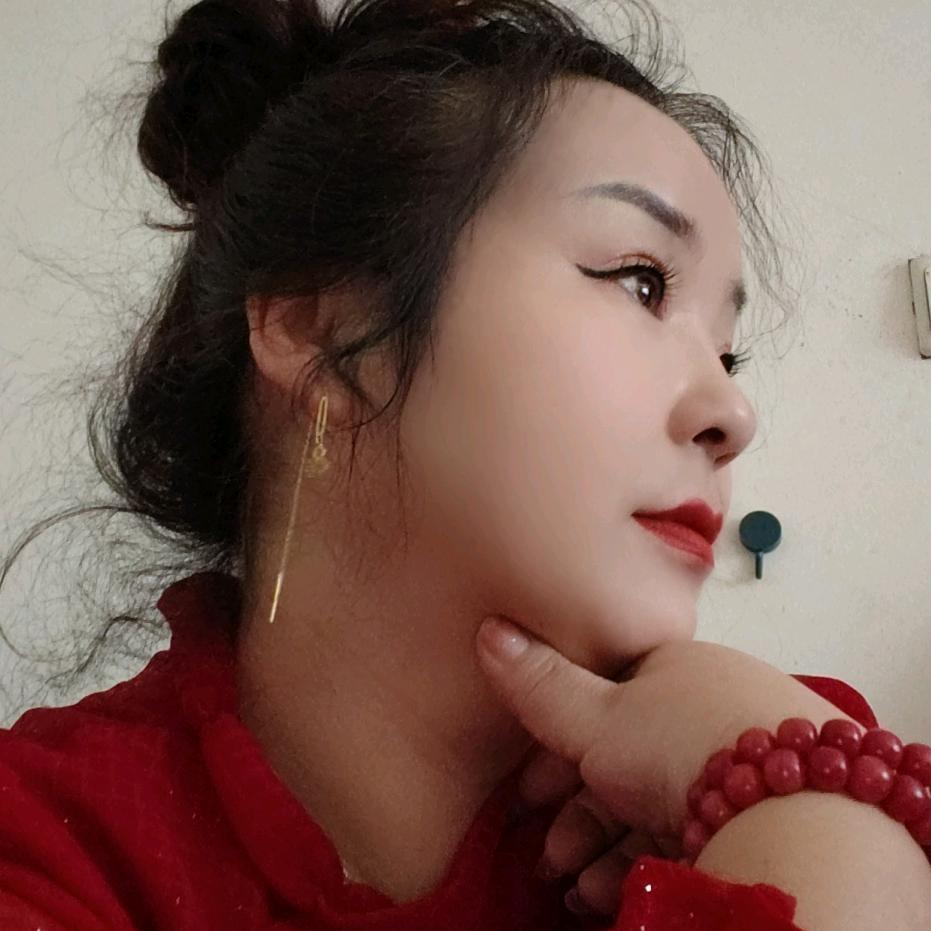 语晨~带你吃喝玩乐，赏长春美景139头像