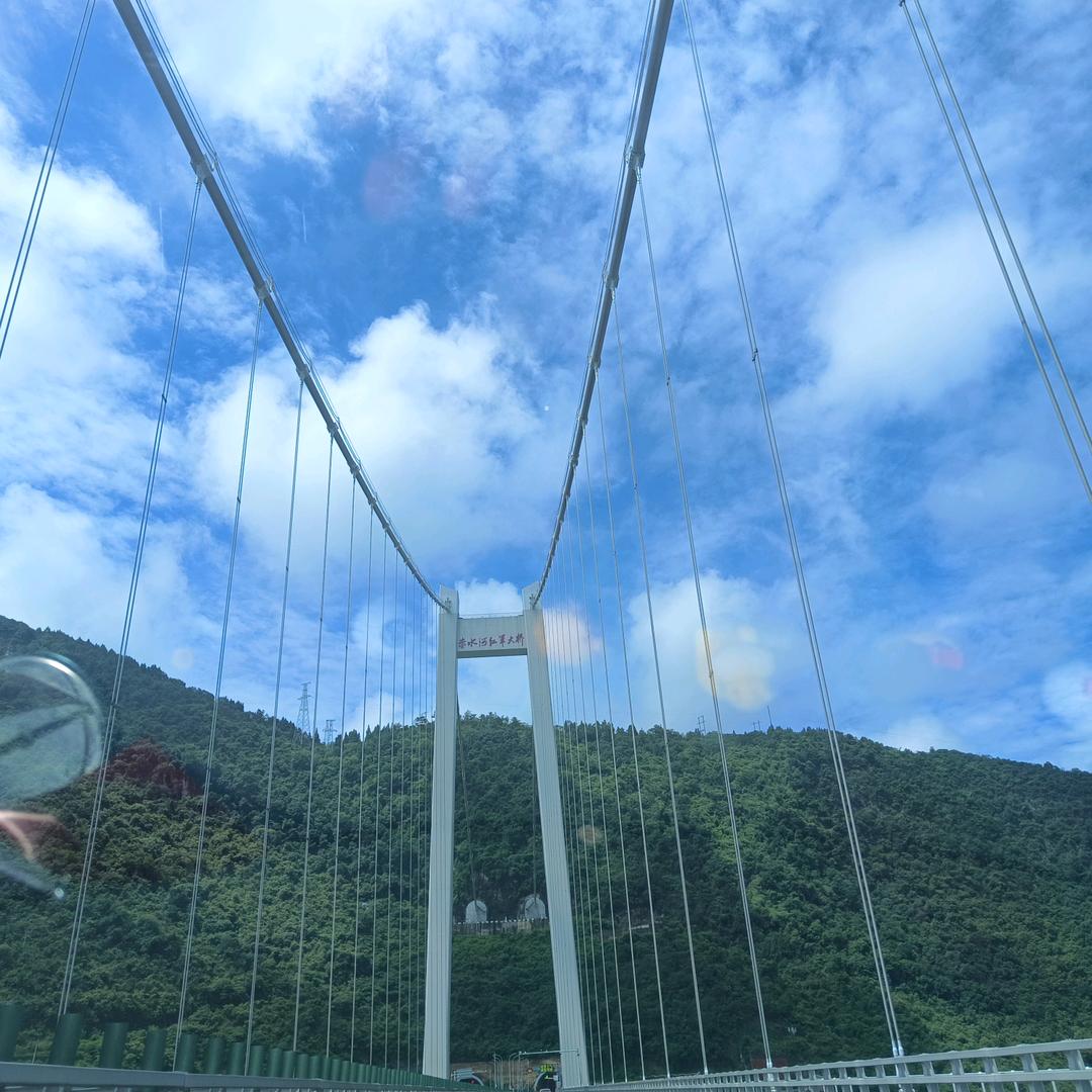江晚吟。