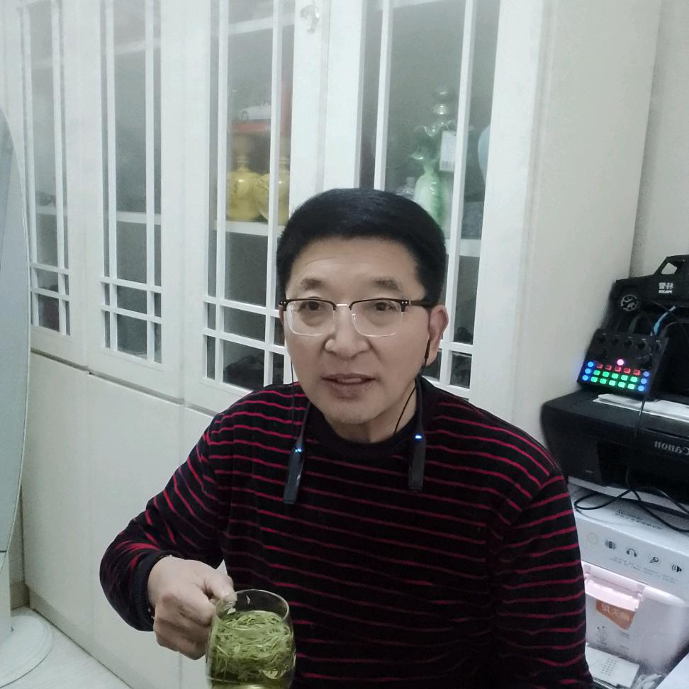 德华