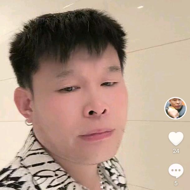 爱在城市的边缘