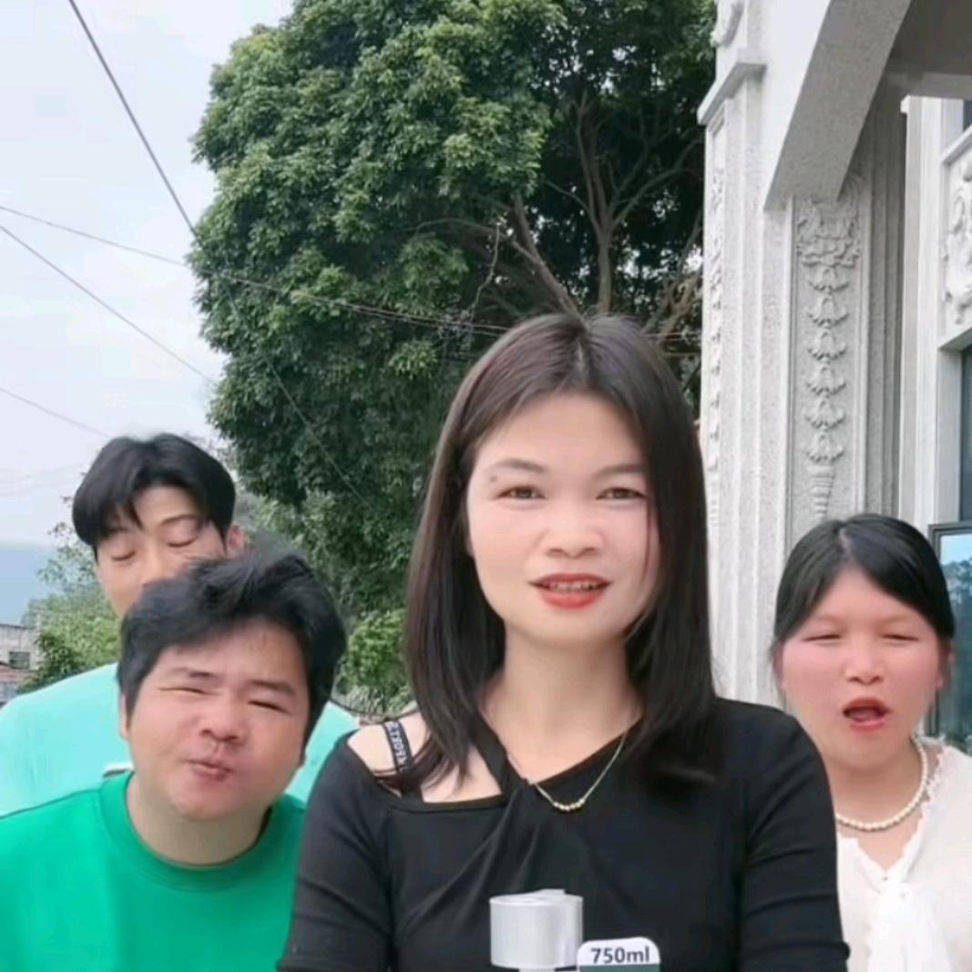 晓愉姐和大嫂