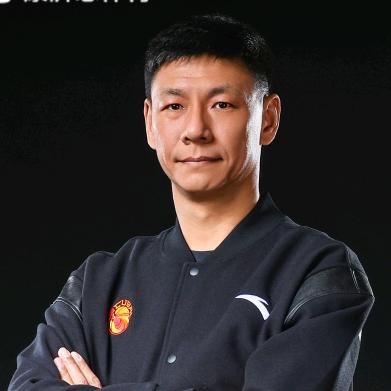 哈尔滨体育学院 王淼