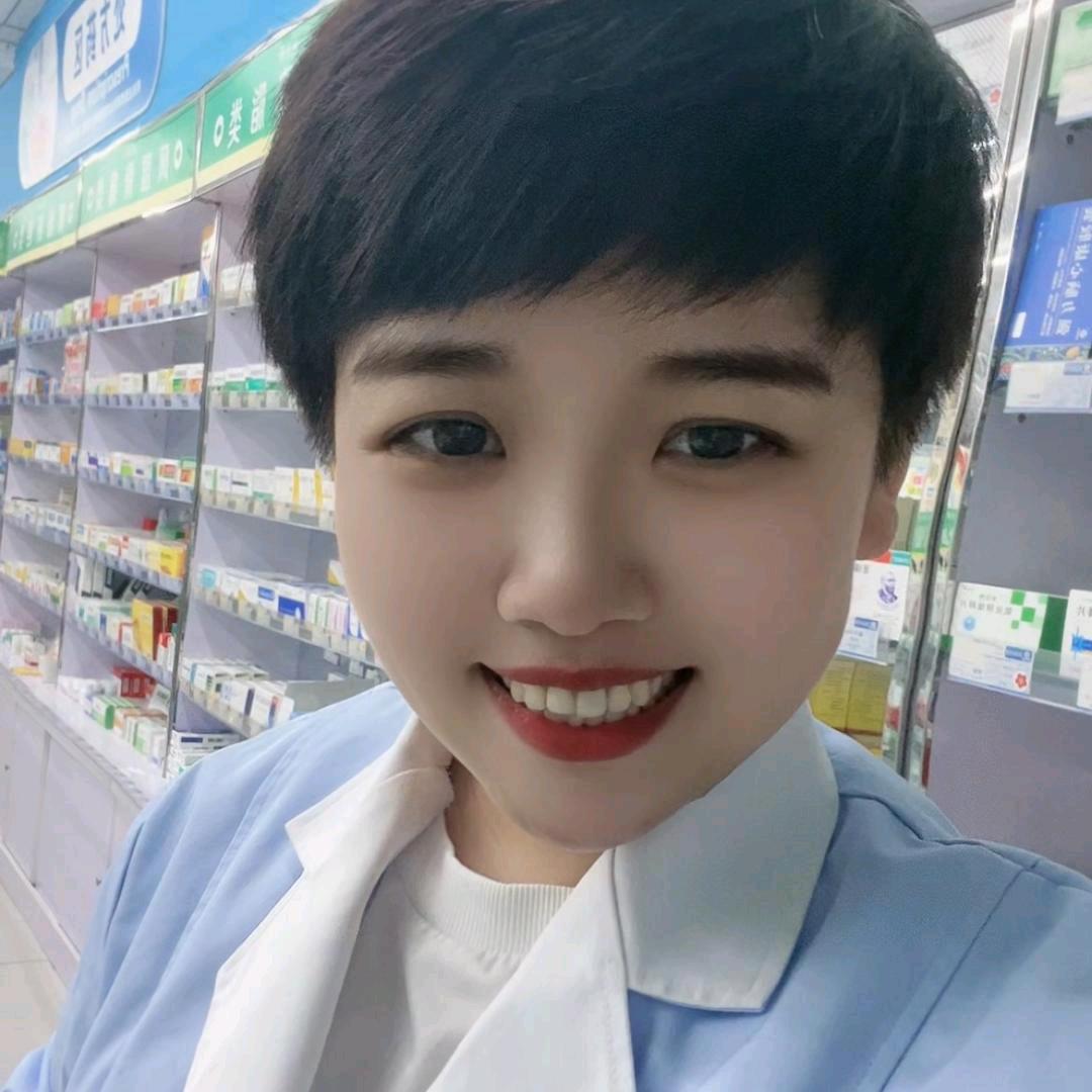 开店的小阿姨