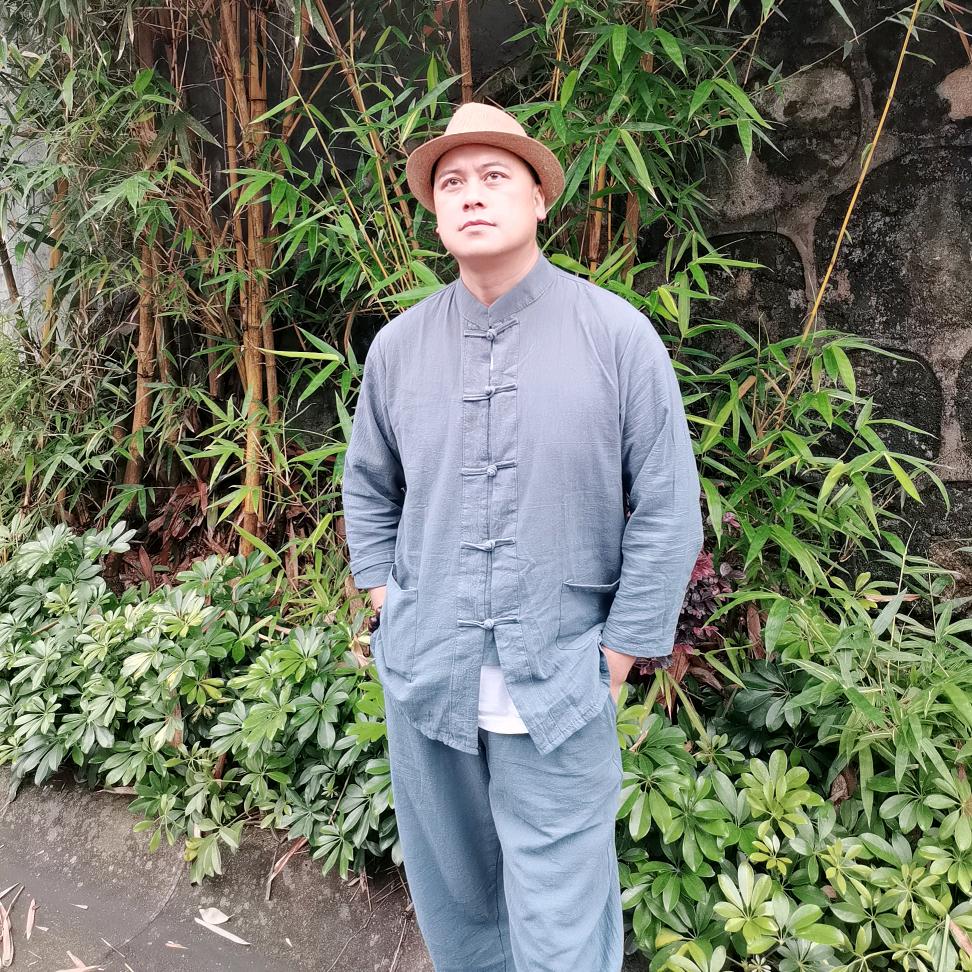 追光老男孩
